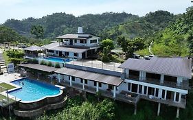 Serenity Farm And Resort By Hiverooms